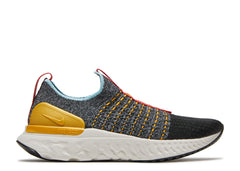 Wmns React Phantom Run Flyknit 2 Black Phantom