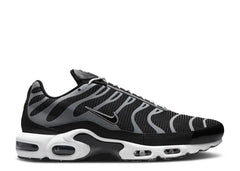Air Max Plus Black Metallic Silver