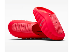 Womens Nike Mind 001Solar Red
