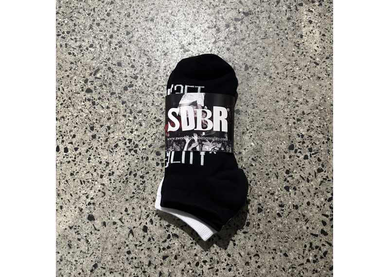 Sweet Dreams Bitter Reality Ankle Socks (2 Pack) - Black/White