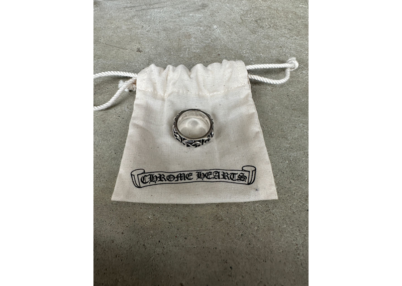 Chrome Hearts Eternity Vine Ring