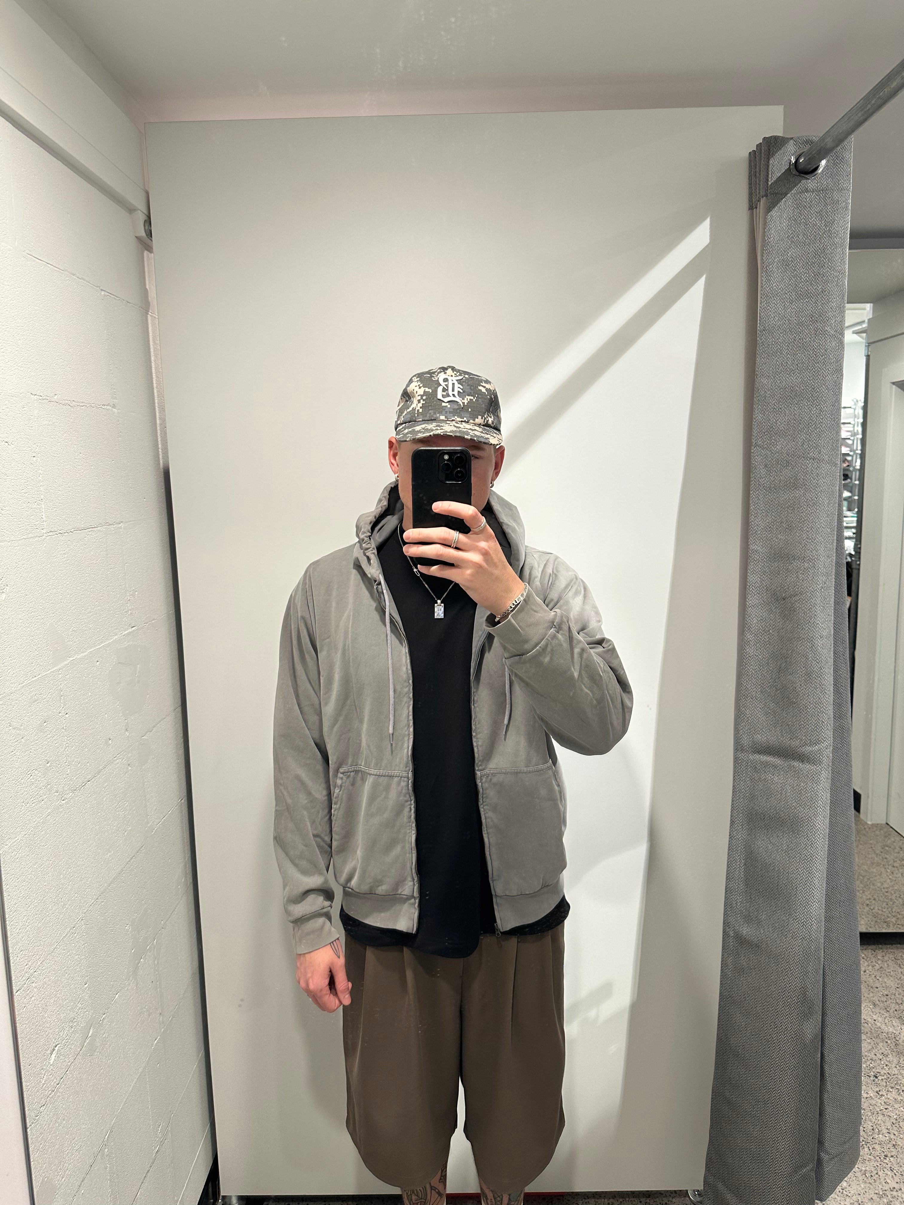 Yeezy x Gap Zip Up Exclusive Hoodie - Light Grey (SS22)
