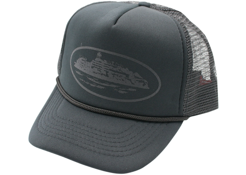 Corteiz Alcatraz Trucker Hat - Triple Black (SS22)