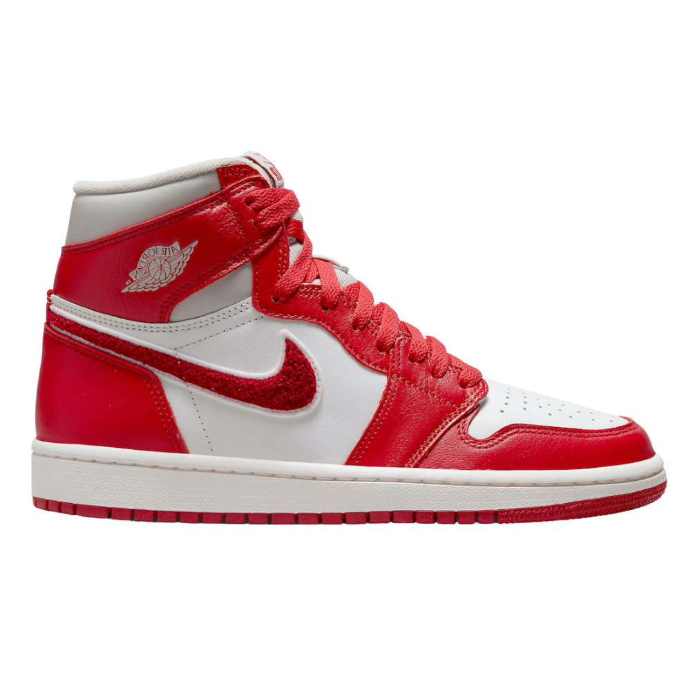 Nike Air Jordan 1 Retro High OG 'Chenille Swoosh Varsity Red' (W)